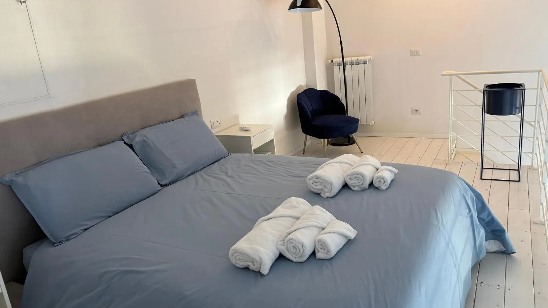 Suites Roma 85 Empoli Italia