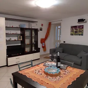 Casetta Bella , Condro Italia